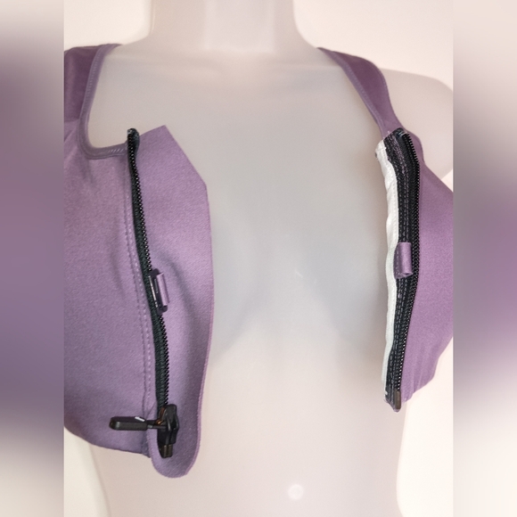 NIKE Dri Fit Purple S Athletic High Support Zippered Sports Bra (#1,062) - Picture 5 of 8